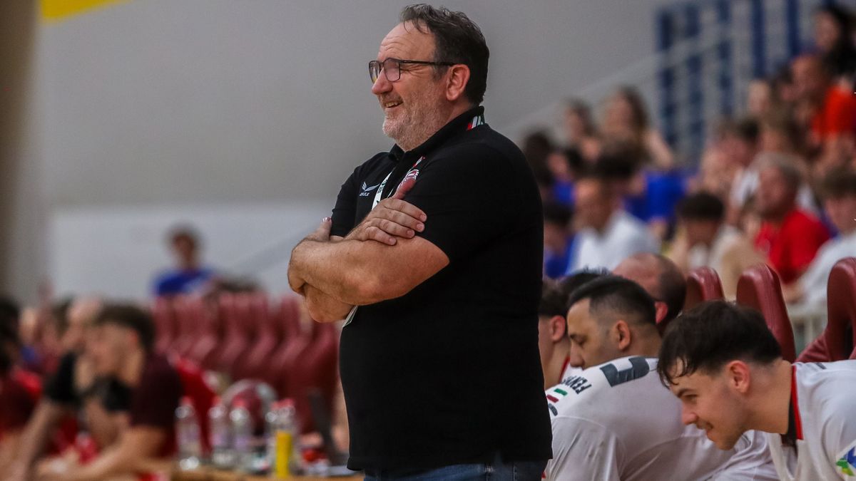 Bosszúra készülnek és a debreceni nőket másolnák a veszprémi kézisek