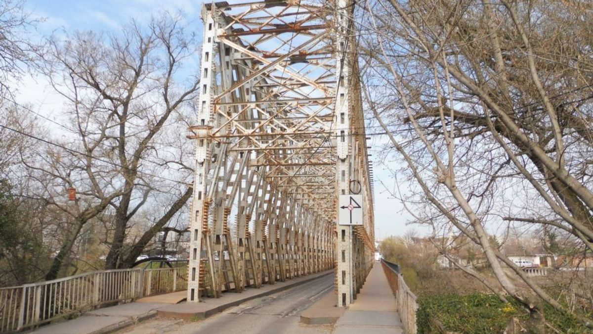 Hamarosan kezdődik az Óbudai K-híd teljes felújítása