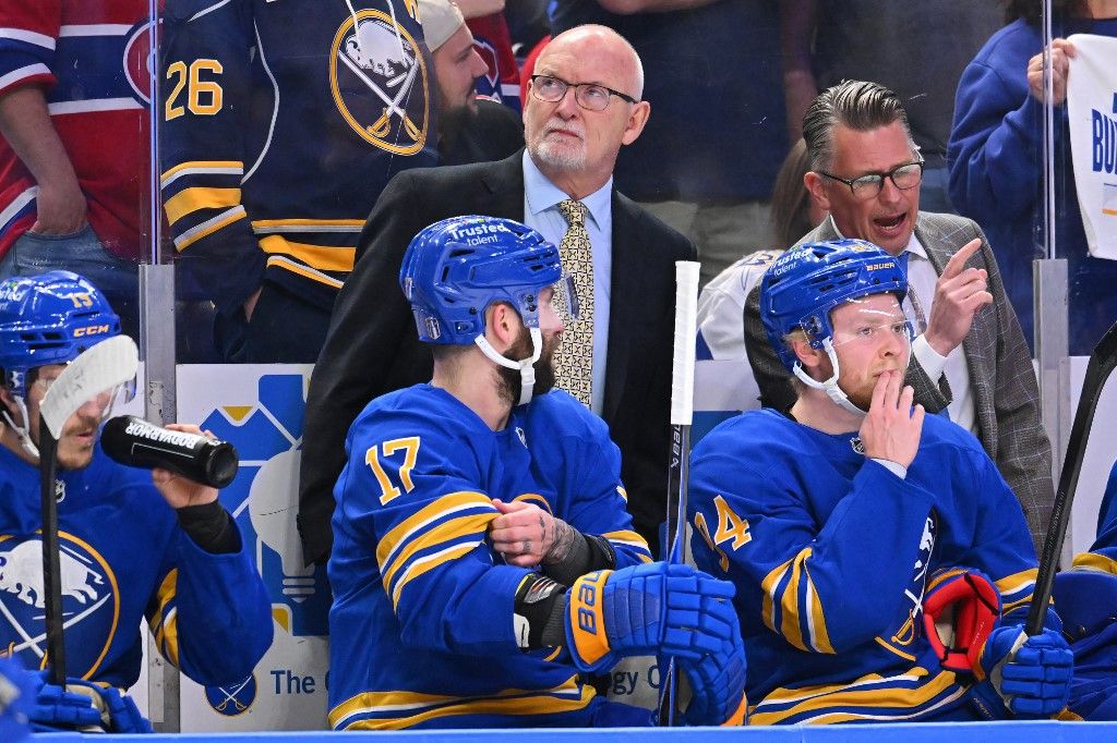 Lindy Ruff is megnézheti Szongoth Dománt
