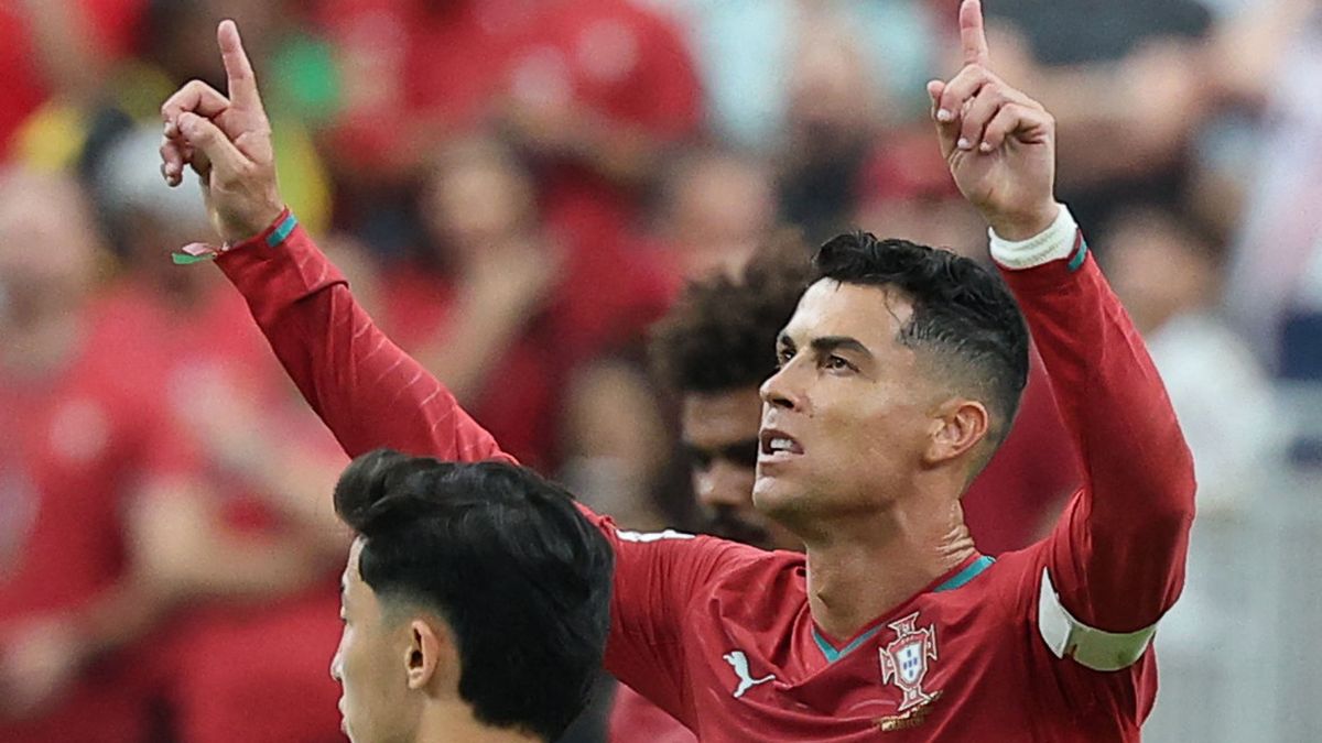 Ronaldo durván reagált a Messi-kérdésre; a gyászoló Deschamps nélkül maradtak a franciák