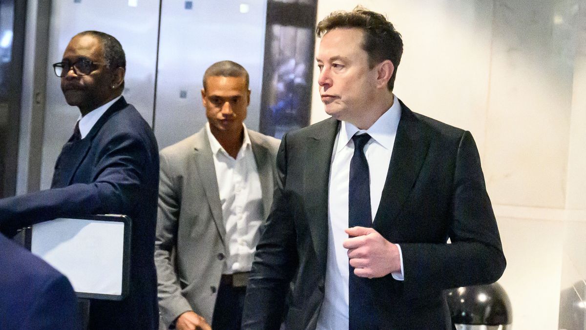 Elon Musk történelmet ír
