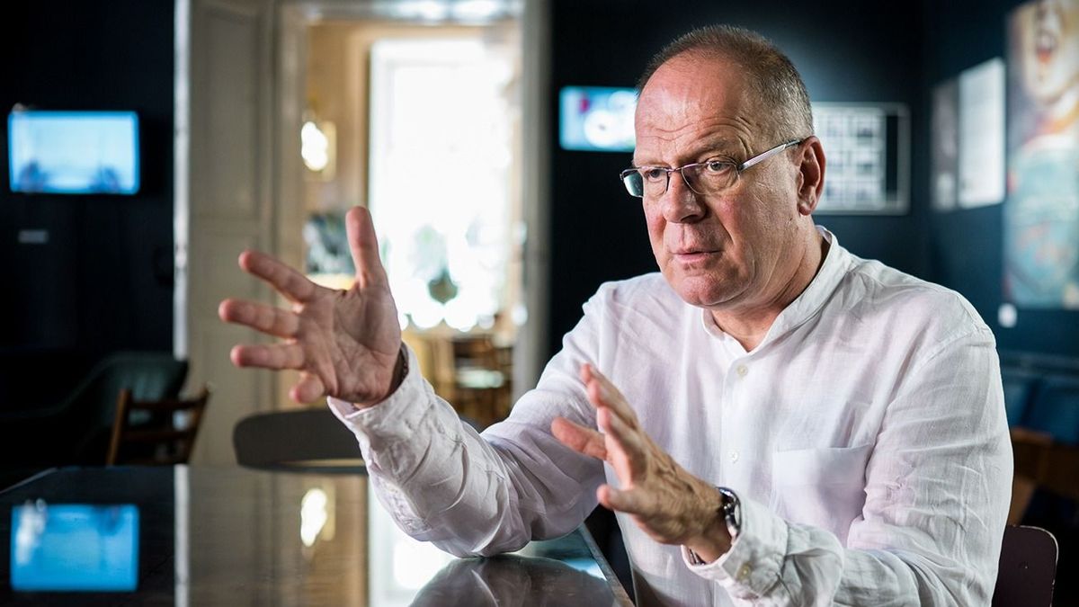 Navracsics Tibor: Meg kell tanulnunk újra beszélni az országgal