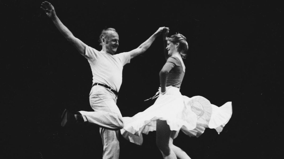 Sándor Timár, who revitalized Hungarian folk dance, dies