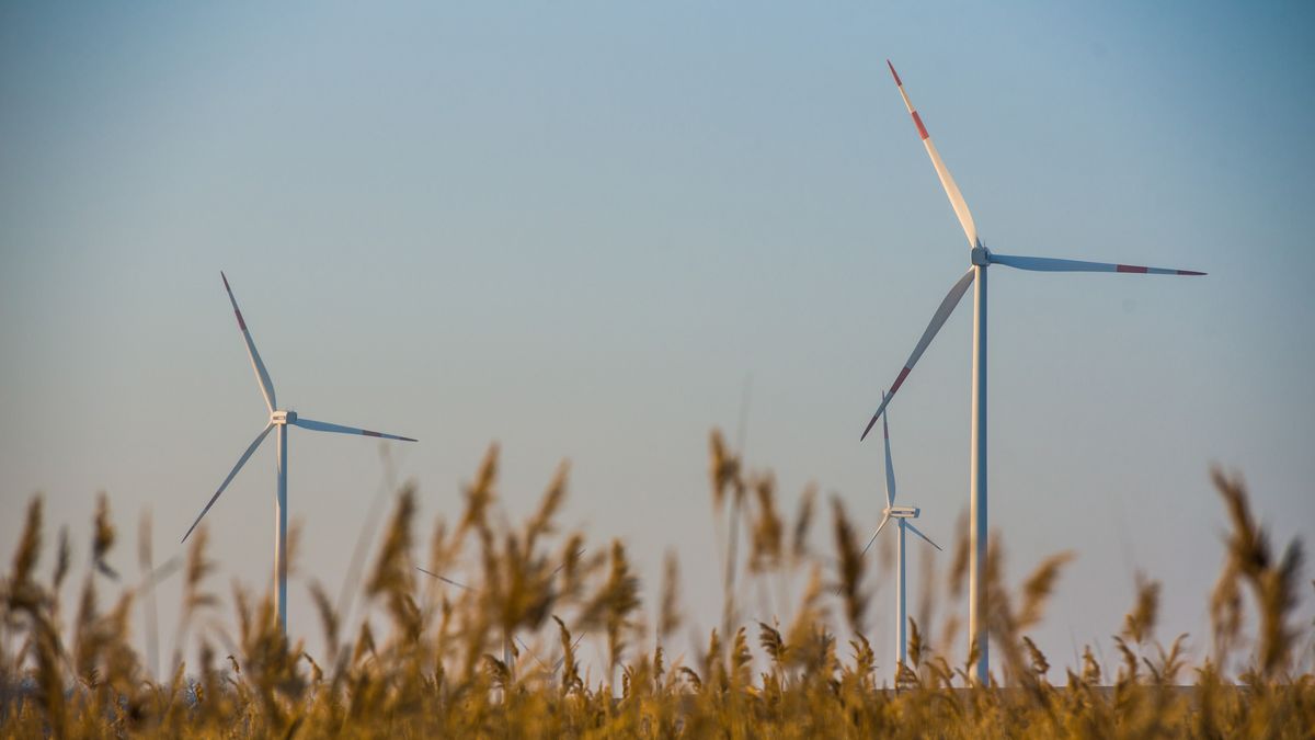 Szélcsend után négyezer új megawatt