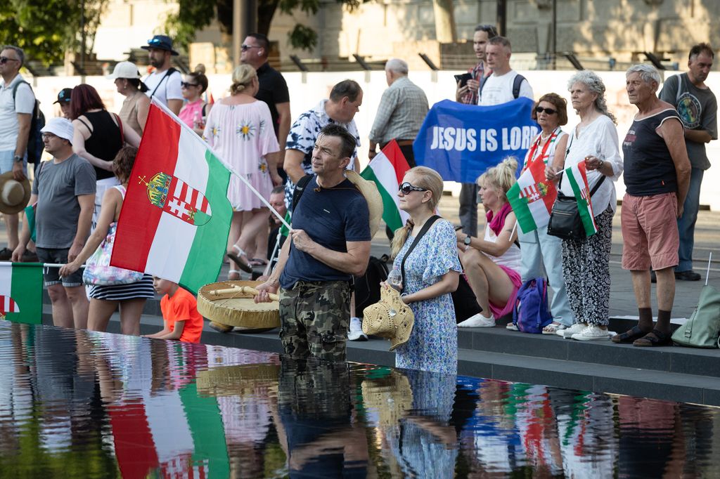 Patrióta tüntetés Kossuth tér a migrációs paktum és a genderpropaganda ellen