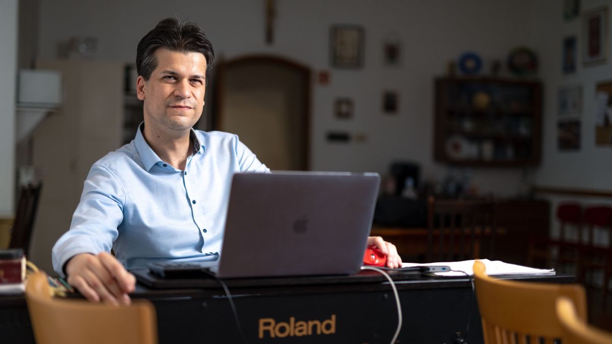 Gábor Virágh: Contemporary Music is the Most Accurate Reflection of Our Times