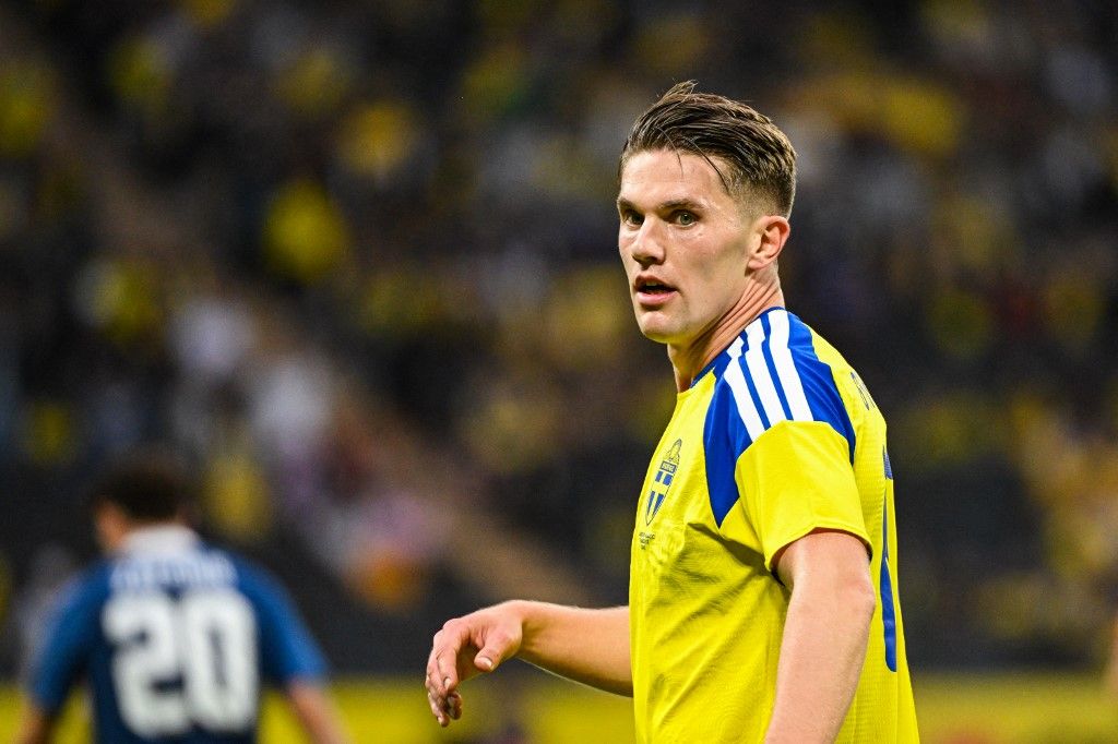 Swedens forward #17 Viktor Gyökeres reacts during the friendly match between Sweden and Greece ahead of the 2026 FIFA World Cup football tournament, in Solna, near Stockholm, on June 4, 2026. (Photo by Jonathan NACKSTRAND / AFP)