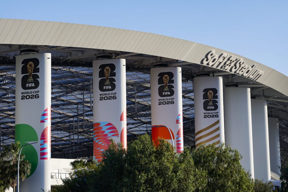 A Los Angeles-i SoFi Stadium felépítése megközelítőleg 5,5 milliárd dollárba került