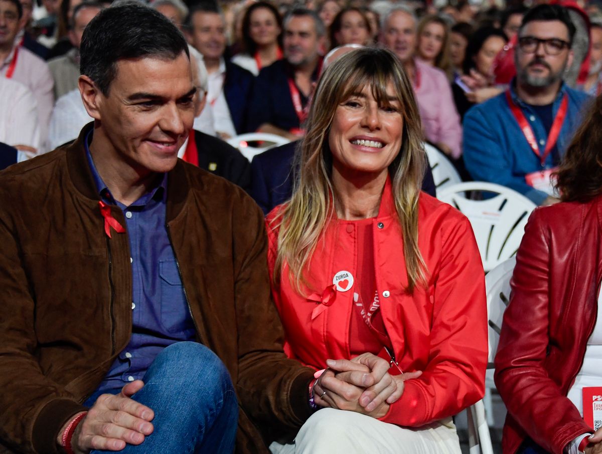 A spanyol kormányfő felesége sem úszta meg a botrányt (Fotó: CRISTINA QUICLER / AFP)