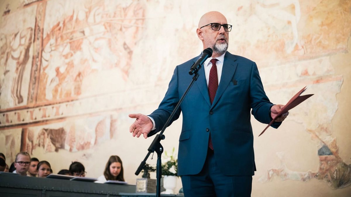 Az RMDSZ elnöke is reagált az új román miniszterelnök-jelöltre