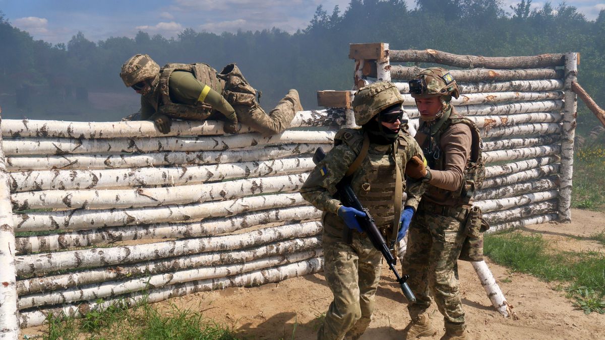 Ukrán Szkala ezred: kínzások és megalázás vár a katonákra