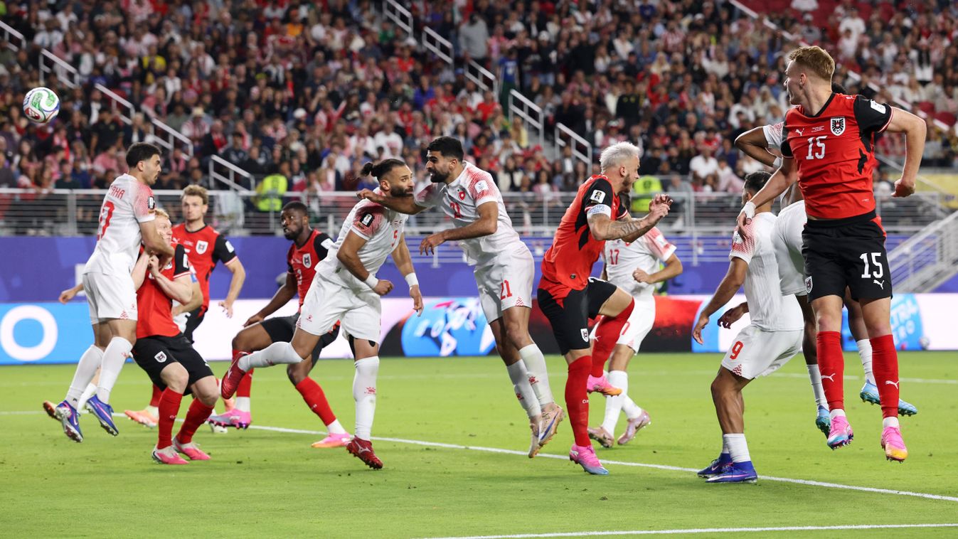 Arnautovic később maga is betalált, de itt Al-Arabról pattant Jordánia kapujába a labda
