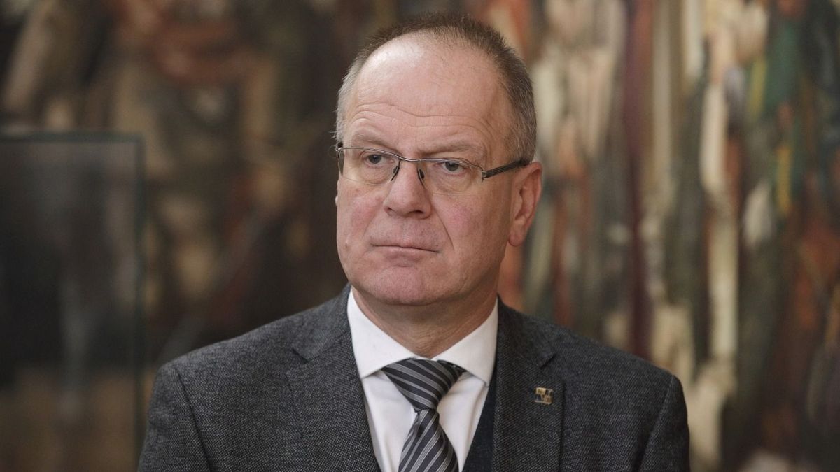 Navracsics reveals Fidesz's potential hopes