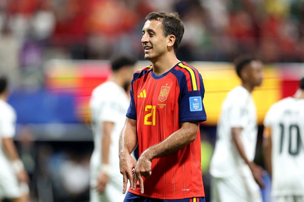 ATLANTA, GEORGIA - JUNE 21: Mikel Oyarzabal #21 of Spain celebrates after scoring his team's second goal during the FIFA World Cup 2026 Group H match between Spain and Saudi Arabia at Atlanta Stadium on June 21, 2026 in Atlanta, Georgia.   Florencia Tan Jun/Getty Images/AFP (Photo by Florencia Tan Jun / GETTY IMAGES NORTH AMERICA / Getty Images via AFP)