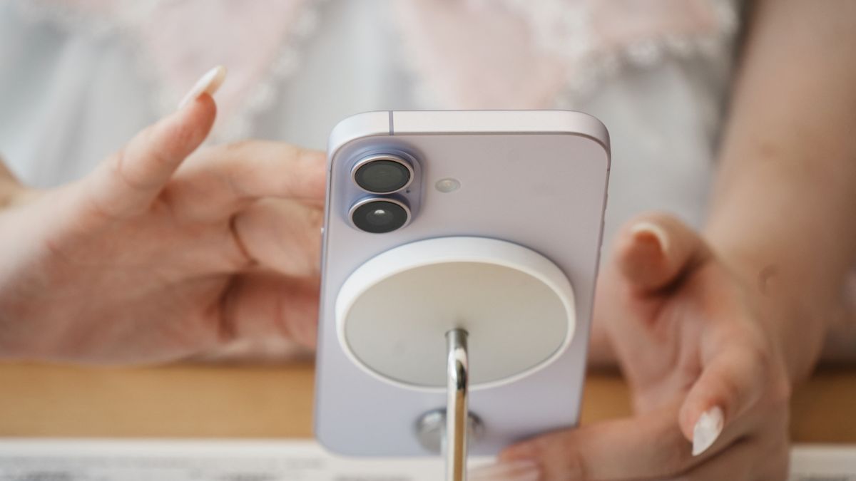 Minden idők legnagyobb áremelése jöhet, pánikol a techvilág