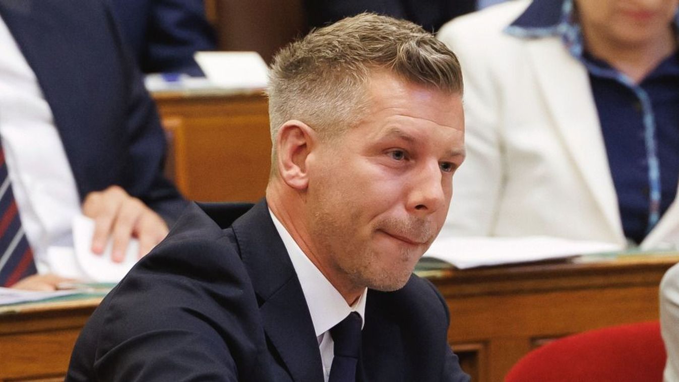 20260608 Budapest
Országgyűlés, plenáris ülés.
Fotó: Hatlaczki Balázs HB
MW

Képen: Magyar Péter
miniszterelnök

Magyar Péter (Fotó: Hatlaczki Balázs)