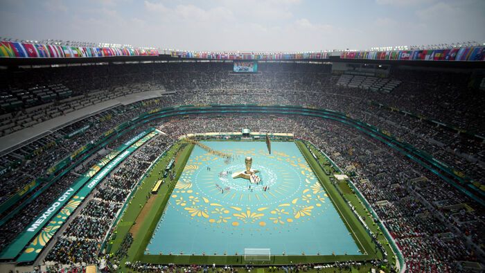 SOCCER-WORLDCUP-MEX-ZAF/