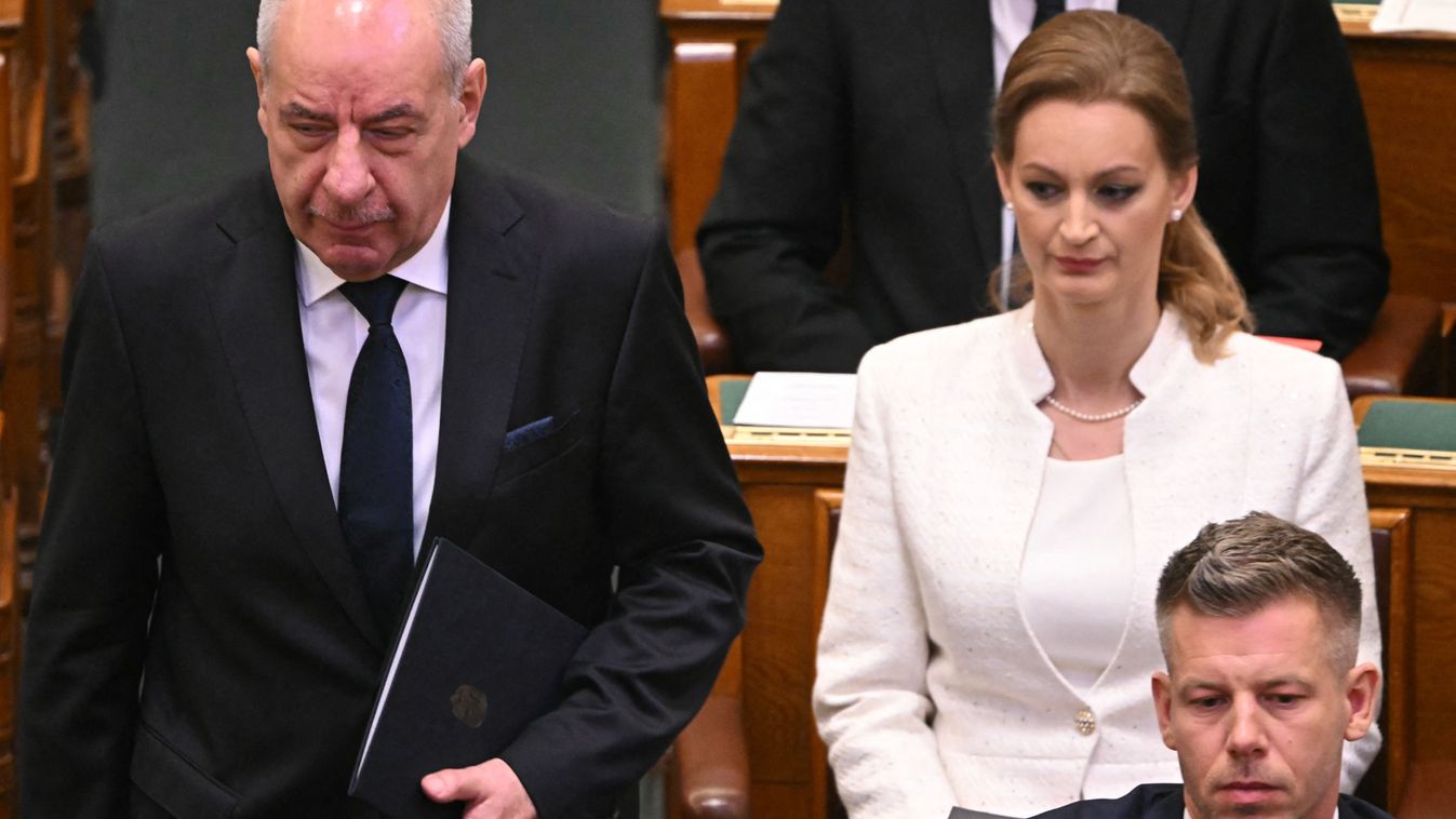 Itt a fordulat: bemondták az unalmast az alkotmánybírák, mégsem lesz hétfőn tárgyalás Sulyok indítványáról