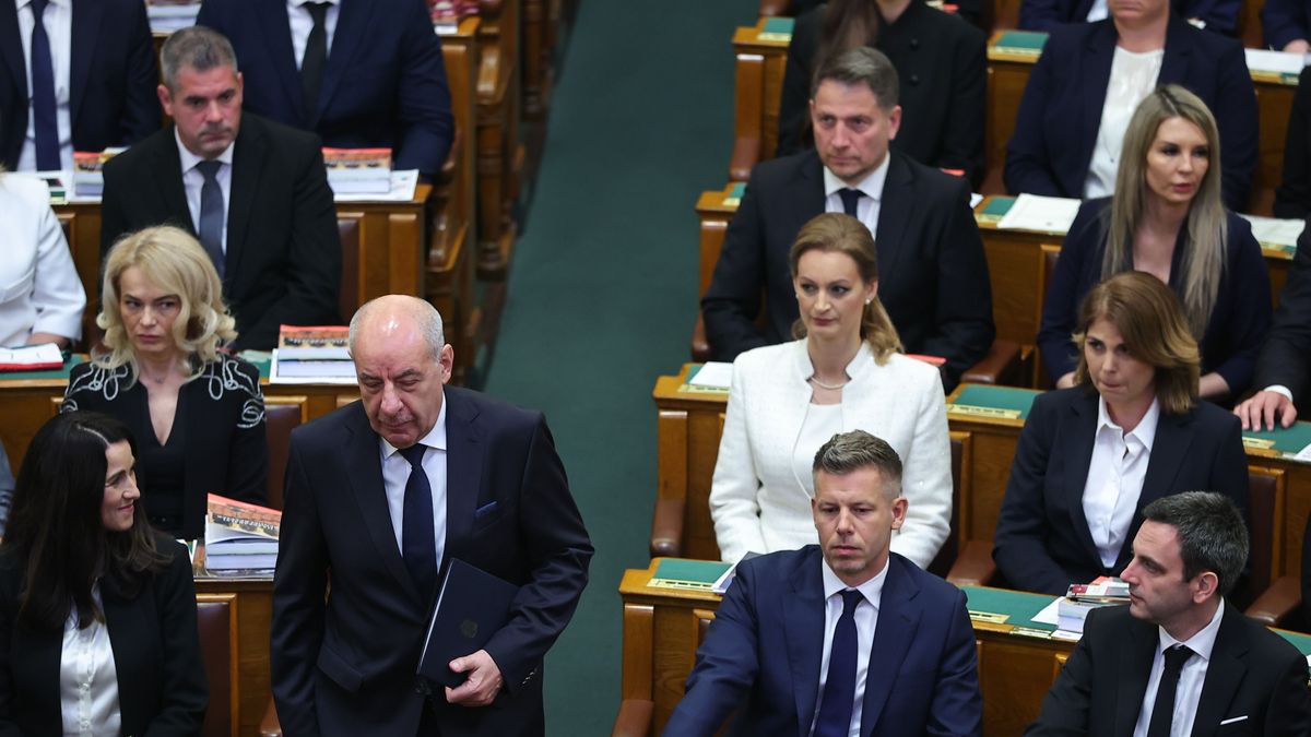 Magyar Péter's plan to replace President Sulyok deemed 'dishonest' by Magyar Nemzet