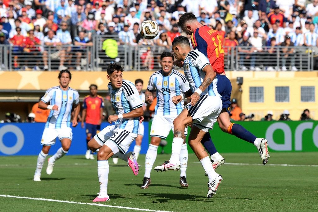 EAST RUTHERFORD, NEW JERSEY - JULY 19: Aymeric Laporte #14 of Spain attempts a header during the FIFA World Cup 2026 Final match between Spain and Argentina at New York New Jersey Stadium on July 19, 2026 in East Rutherford, New Jersey. David Ramos/Getty Images/AFP (Photo by David Ramos / GETTY IMAGES NORTH AMERICA / Getty Images via AFP)