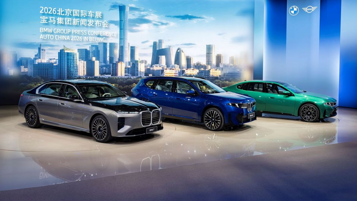 Spórol a BMW, idén nem vesz részt a Párizsi Autószalonon