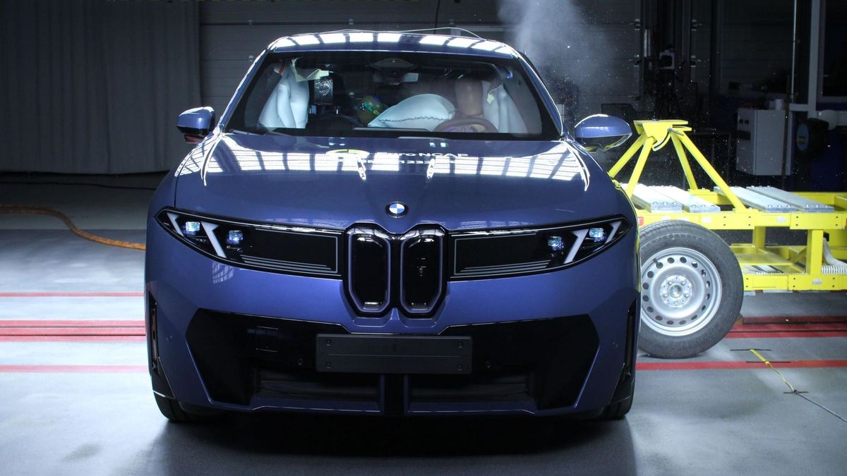 Kiválóra vizsgázott a debreceni BMW biztonsága, de egy kínai autó még nála is jobb volt