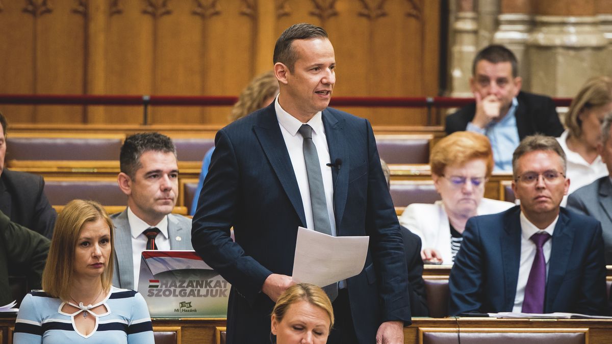 Pofonok napja: Toroczkai nekiment a Tiszának, a Fidesz szembesítette Magyar Pétert, a kormányfő hátrafelé mutogat