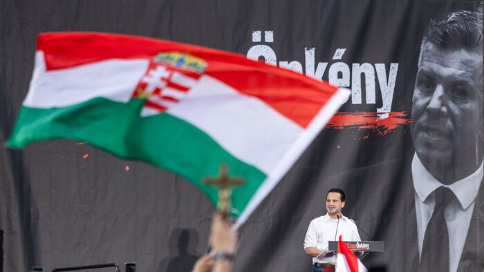 Sándor palota demonstráció
STOP önkény tüntetés
Havasi Bertalan