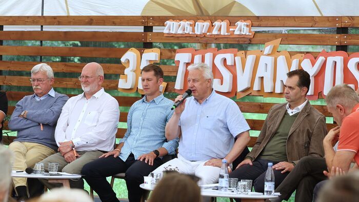 Tusványos
Tusnádfürdő
Bálványosi Nyári Szabadegyetem