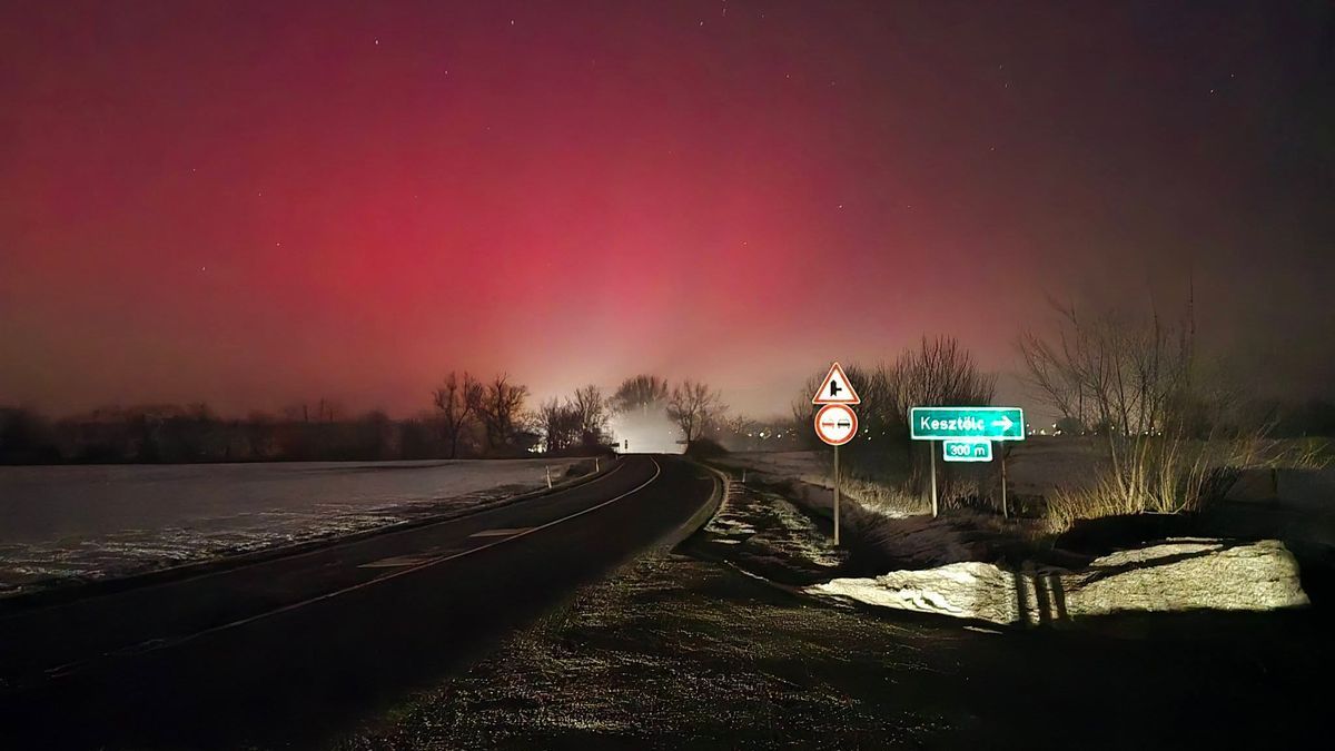 Look to the Sky: A Rare Phenomenon Unfolds Above Hungary