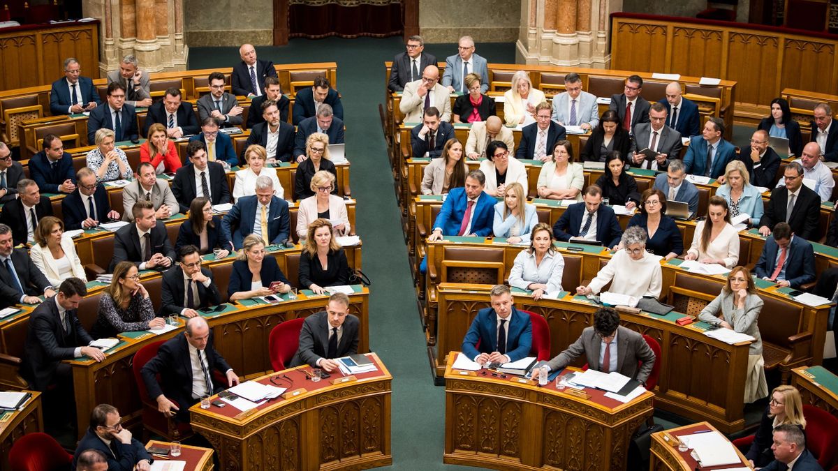 Országgyűlés Parlament