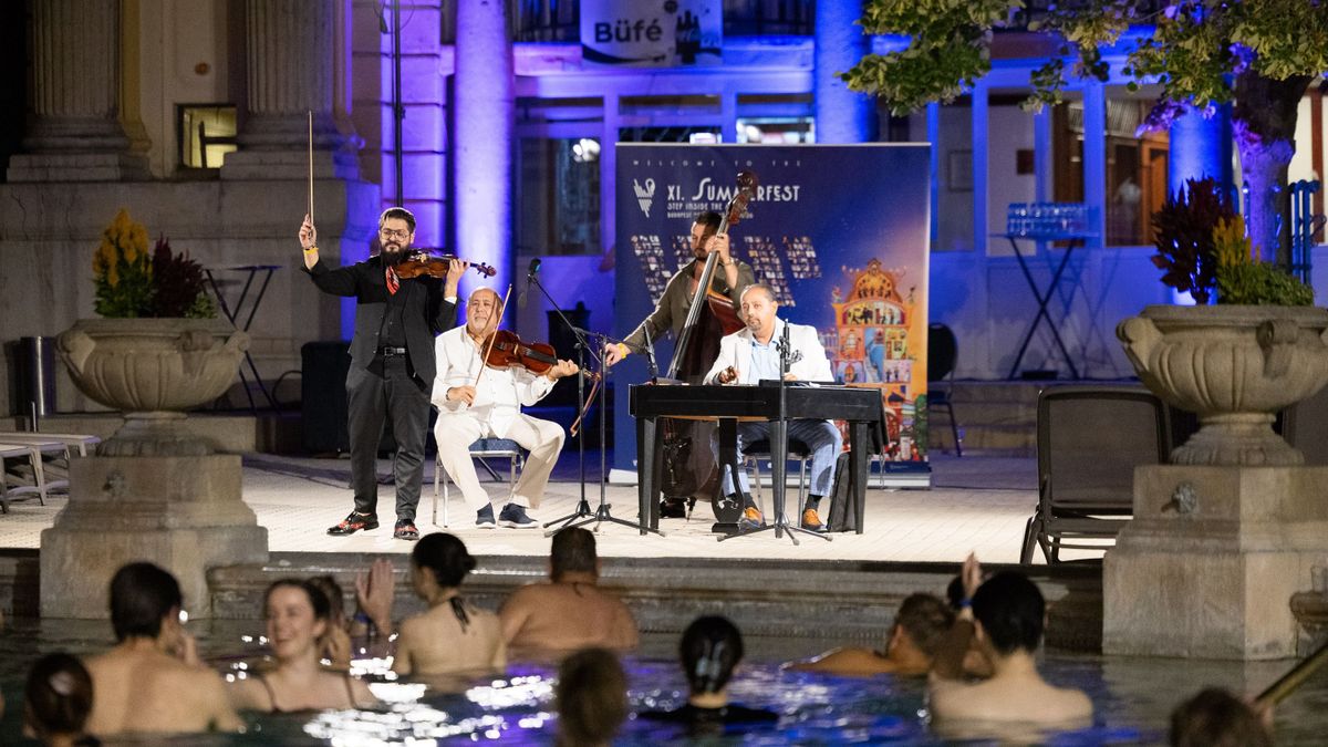 Egy 1732-es, Stradivarinál is drágább hegedű rázta fel a Széchenyi fürdőt a Summerfest éjszakáján