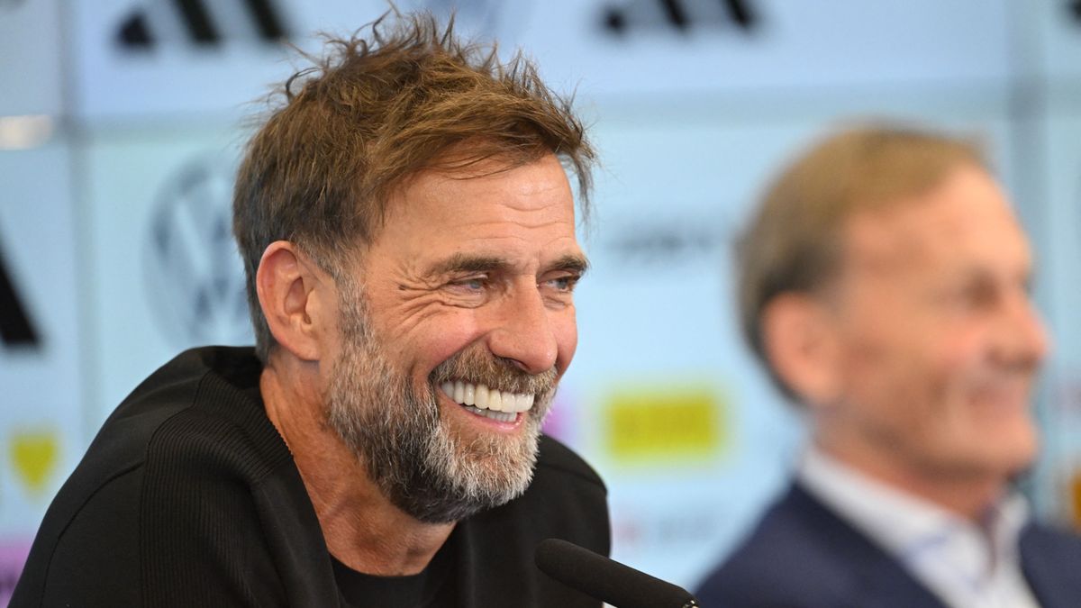 Németországban áll össze a liverpooli sikergárda, Lőw Zsolt viszont nem kapott helyet