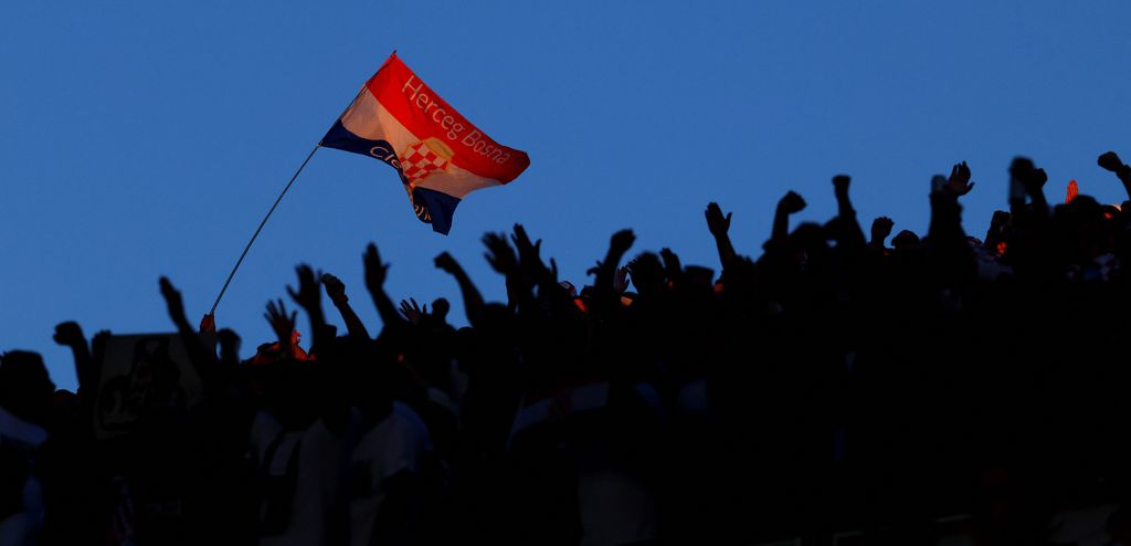 Lugas 0711
A Croatian fan waves a national flag during the 2026 World Cup Group L football match between Panama and Croatia at the Toronto Stadium in Toronto on June 23, 2026.  (Photo by Cole Burston / AFP)