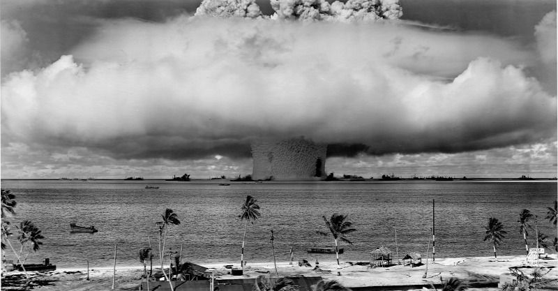 A hidegháború idején a világ többször is az atomháború szélére került