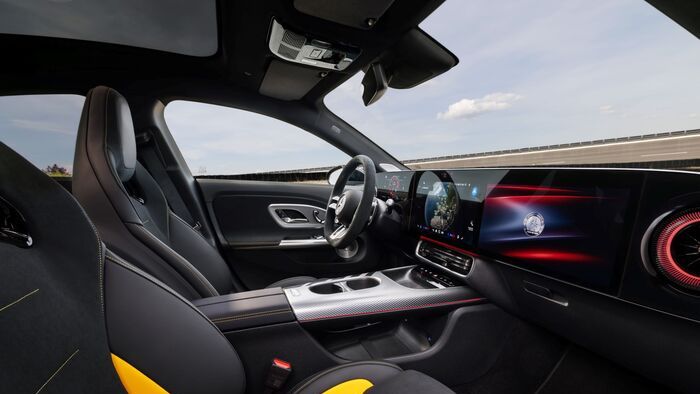 Mercedes-AMG CLA 45