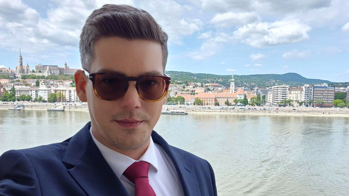 Dinnyét kapott Magyar Márton Pócs Jánostól, a fideszesek válaszokat várnak a miniszterelnök testvérétől