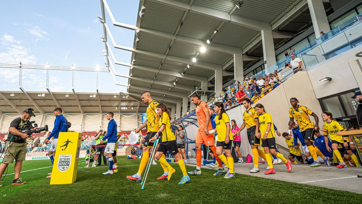 Luxembourg's Cinderella Team Faces ETO FC in Conference League Qualifiers