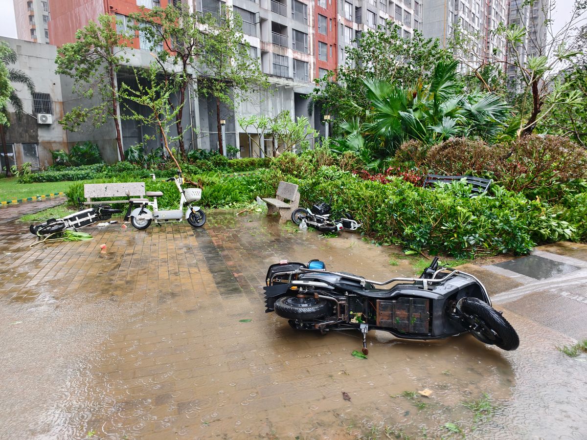 Tájfun Hongkongban.