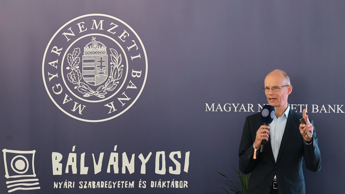 Tusványosról jelentjük: megszólalt a jegybank alelnöke az euróról és az olajárról