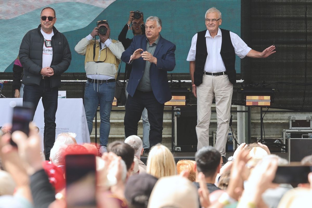 Tusványos
Tusnádfürdő
Bálványosi szabadegyetem