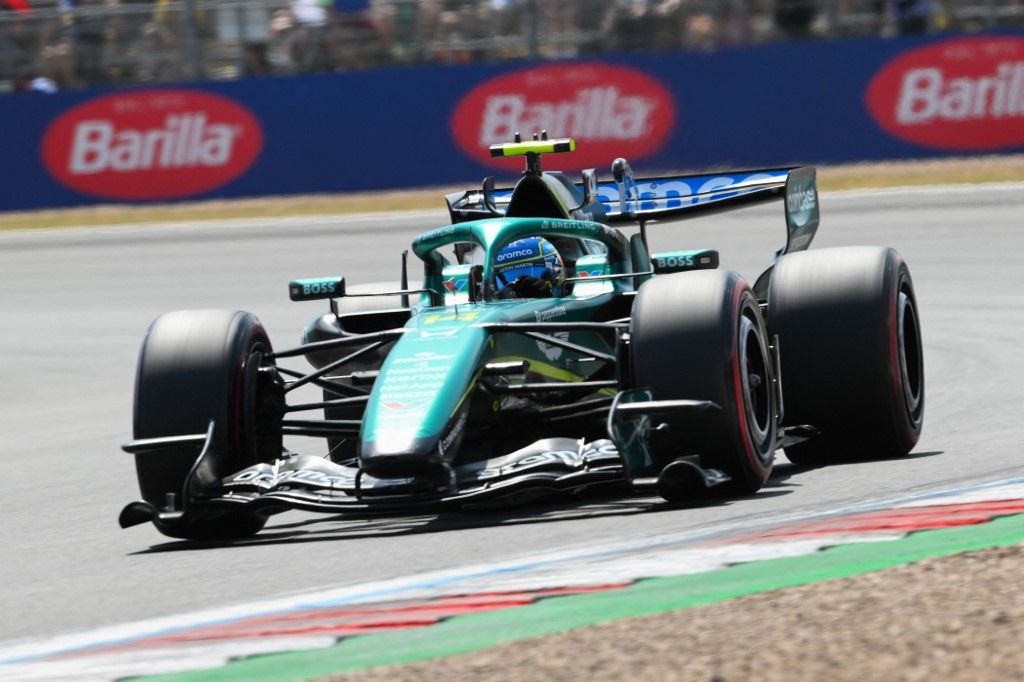 Heteken belül fejlődést vár az Aston Martin, Fernando Alonso Spában még kevésbé bizakodik