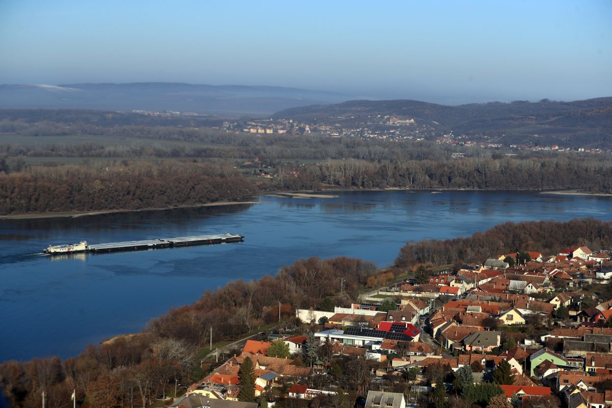 Duna 20211208 esztergom varoskep havran zoltan magyar nemzet