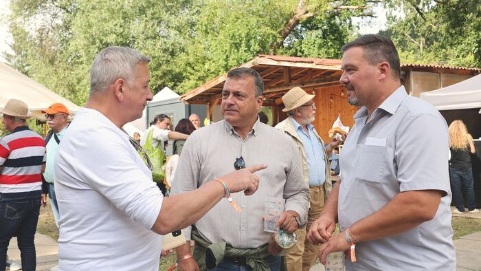 Tusványos
Tusnádfürdő
Bálványosi szabadegyetem