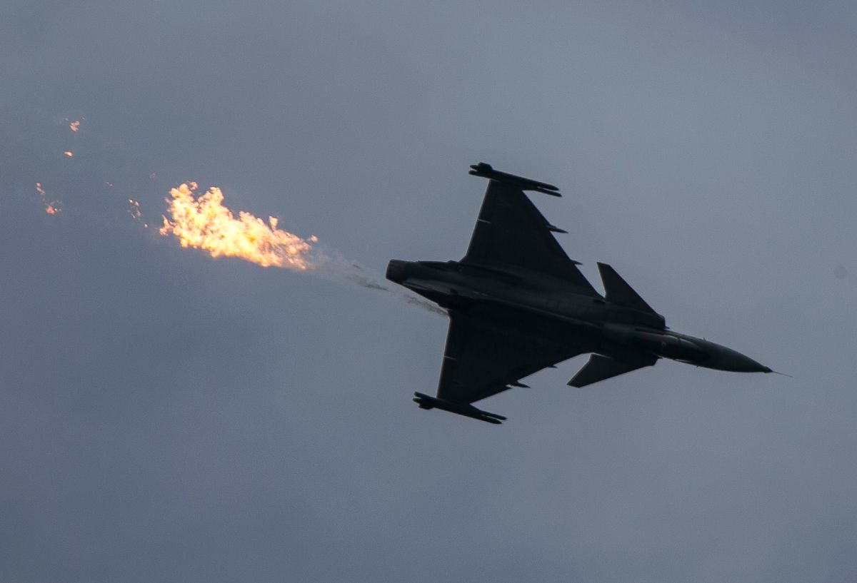 Gripen
Nemzetközi Repülőnap és Haditechnikai Bemutató 2021.
JAS-39 Gripen típusú vadászrepülőgép
20210828 Kecskemét Fotó: Bús Csaba BCS Petőfi Népe