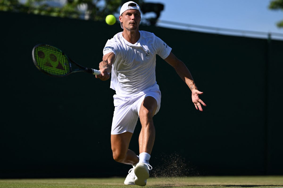 Fucsovics Márton Wimbledon óta először játszott, de nem volt esélye a győzelemre, ellenben Udvardy Panna és Bondár Anna továbblépett Kanadában