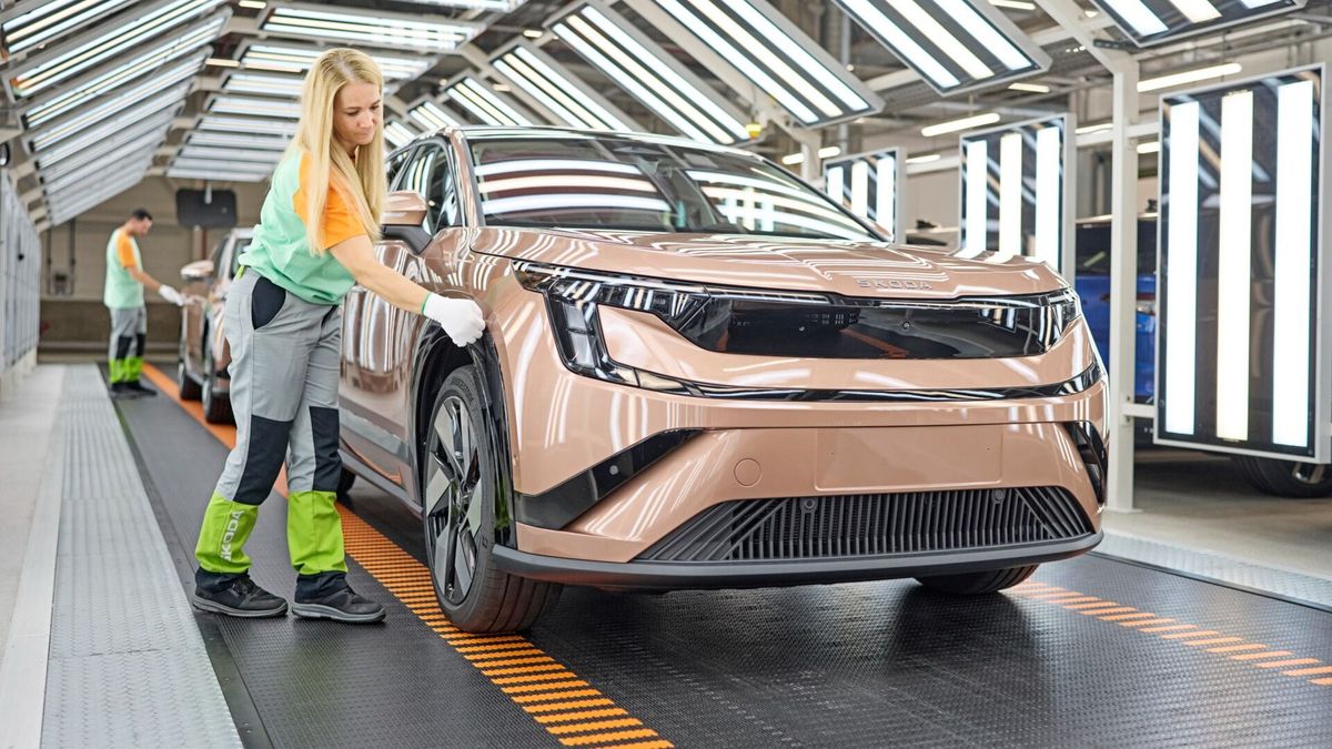 Elindult a hétszemélyes Skoda-zászlóshajó gyártása