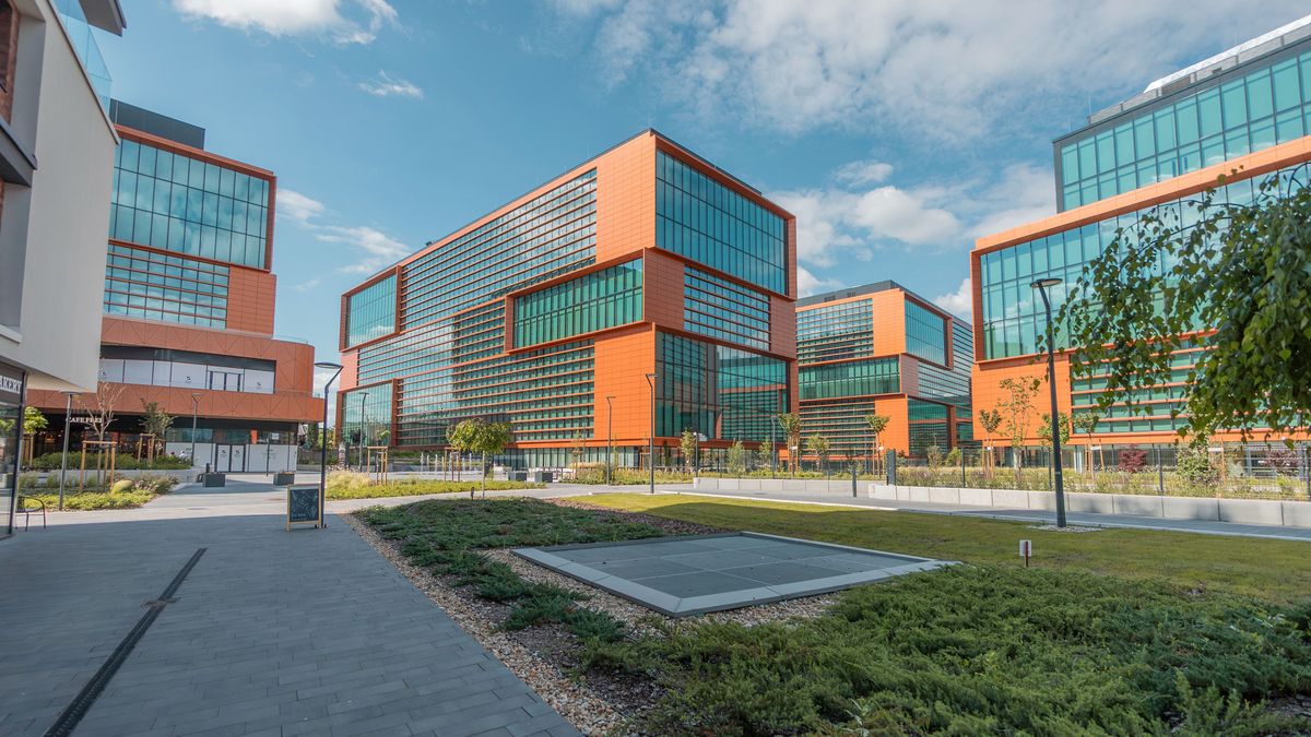 Terítette lapjait a Bayer – mindent elmondott a zuglói beruházásról