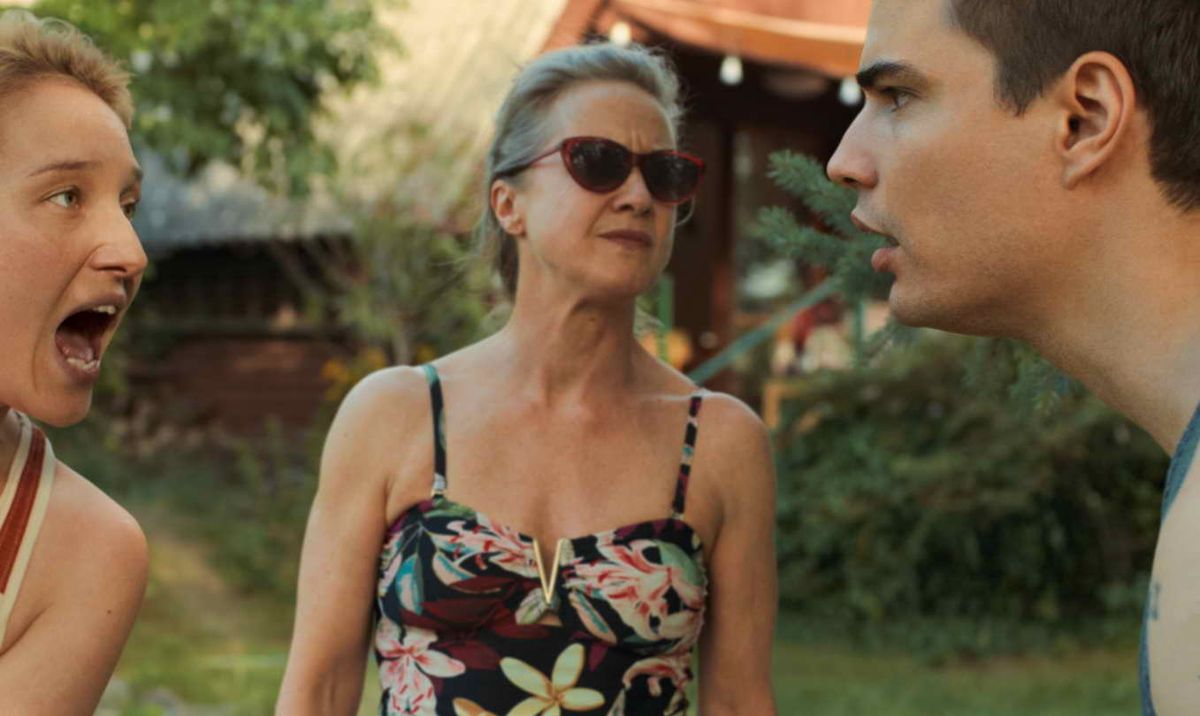 Mayer Bernadette elsőfilmje, a Mommy Blue a CineFest versenyprogramjában. Forrás: CineFest Miskolci Nemzetközi Filmfesztivál