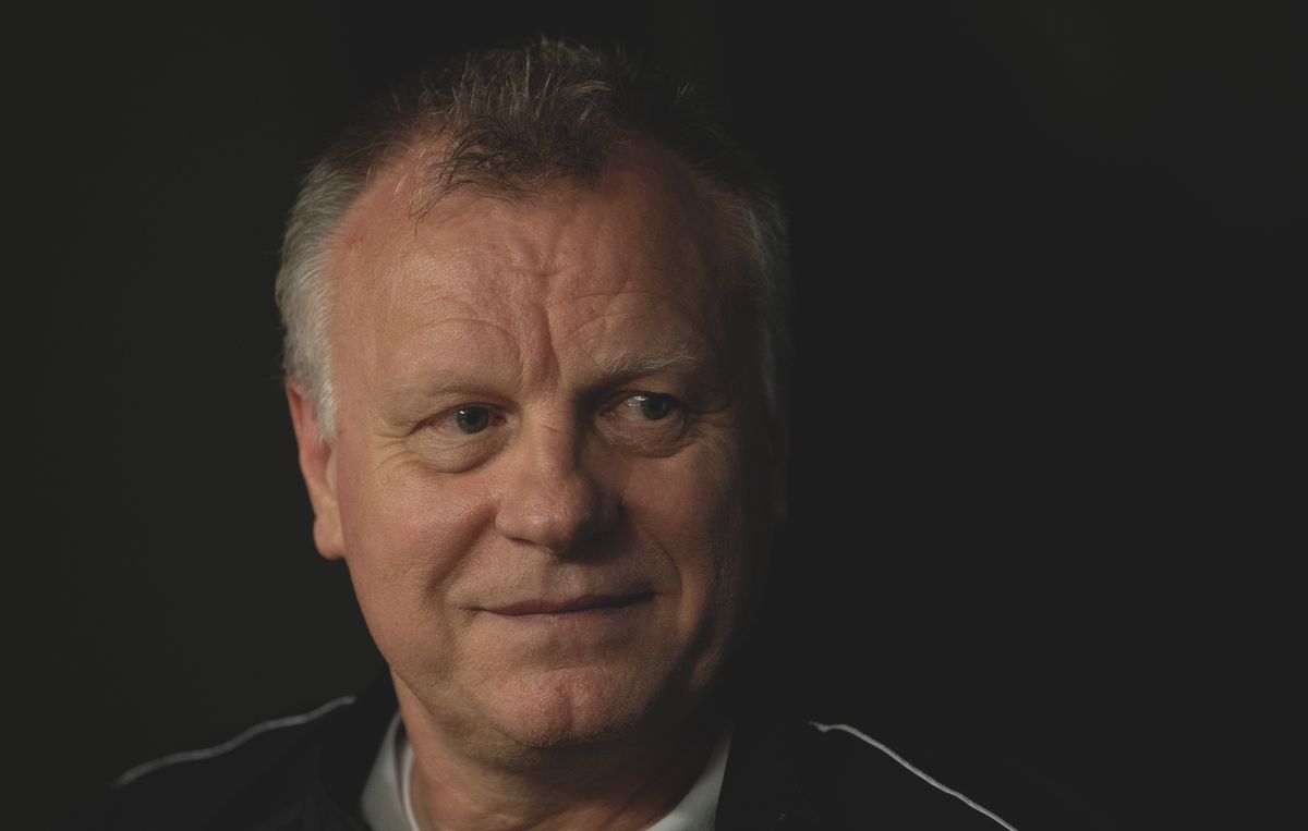 Bognár György hiába reménykedett jobb forgatókönyvben, a Paks vezetőedzője egész ősszel nem számíthat a sérült Böde Dániel játékára